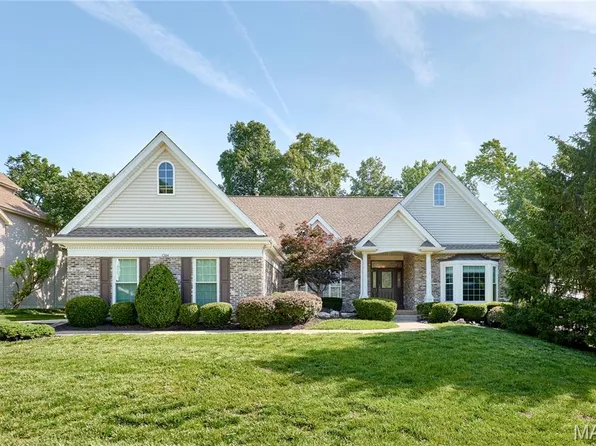 1384 Mallet Hl, Ballwin, MO 63021
