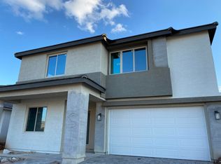 10145 E Revolution Dr, Mesa, AZ 85212