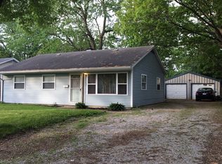 1711 Paula Dr, Champaign, IL 61821