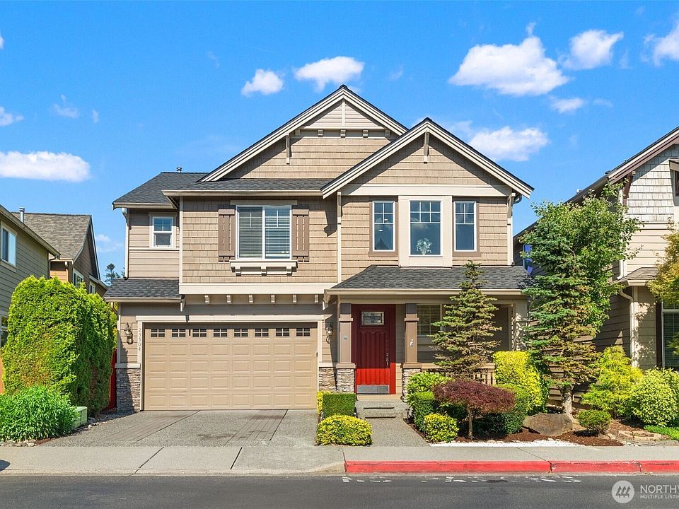 1st image of 23504 9th Avenue SE