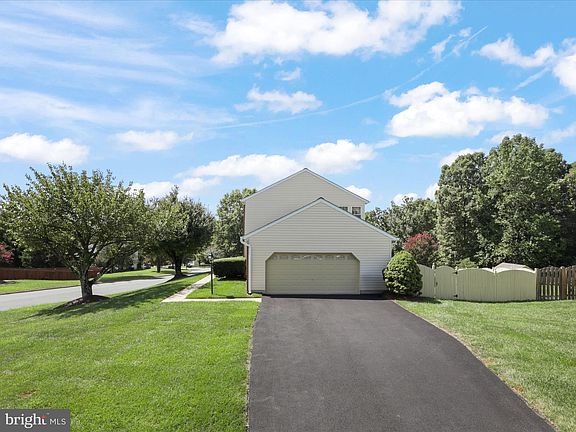 5th image of 15590 Andover Heights Dr