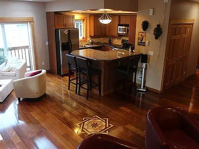 2 bed, 1327 sqft, $4,500 — Photo 2