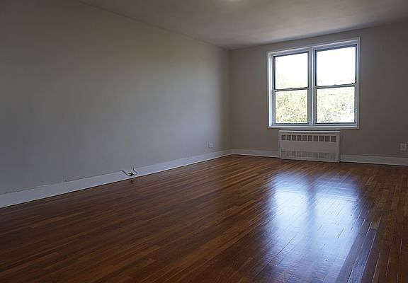 3rd image of 350 Sterling St #440