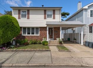 67 Riverview Rd, Jersey City, NJ 07305