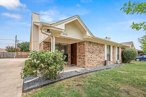 5718 Cancun Dr Photo 1 5718 Cancun Dr Photo 1