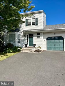 152 Merion Dr, Limerick, PA, 19468