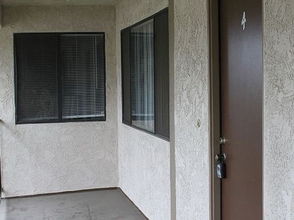 2nd image of 31975 Yucaipa Blvd APT 4