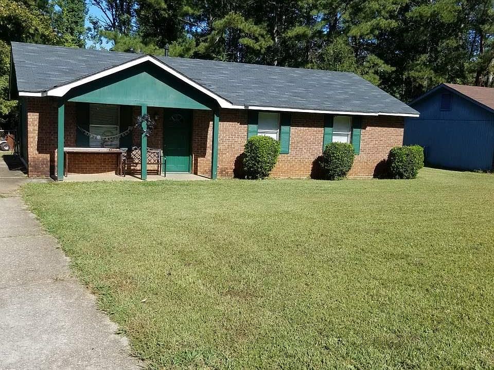 1st image of 106 Meadowlark Ln
