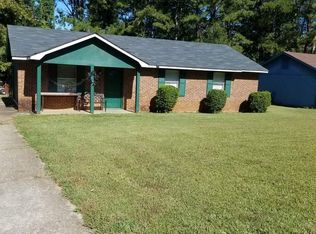 106 Meadowlark Ln, Jonesboro, GA 30236
