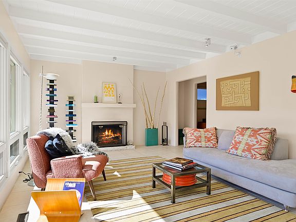 5th image of 208 Alta Vista St