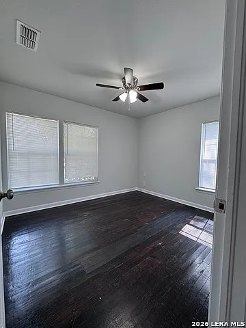 211 Cresham Dr — Photo 14