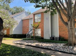 2105 Saint Michaels Dr UNIT 206, Arlington, TX 76011