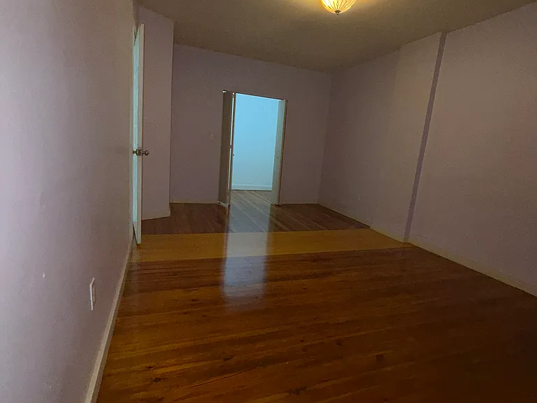 250 Ashley Blvd #1 — Photo 2