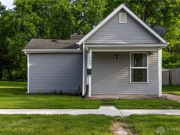 795 E 2nd St, Xenia, OH 45385