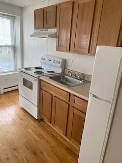 199 Strathmore Rd #2 — Photo 5