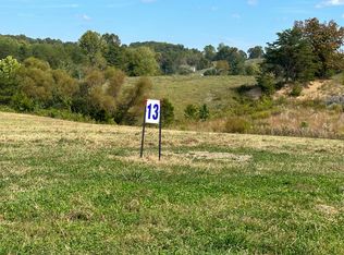 13 Turkey Lot Loop, East Bernstadt, KY 40729