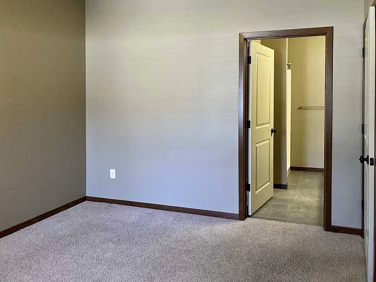 Villas of Omaha at Butler Ridge — Photo 172