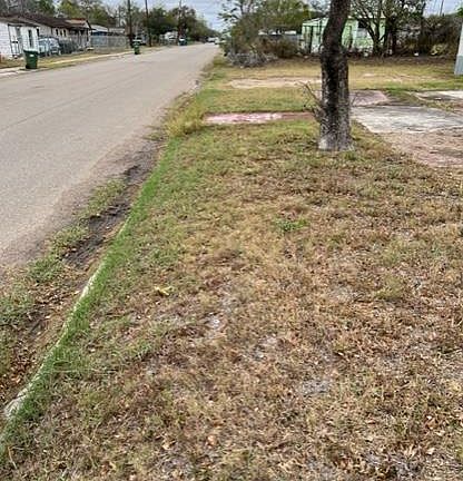 2nd image of 328 N 1st St #32-lot 31