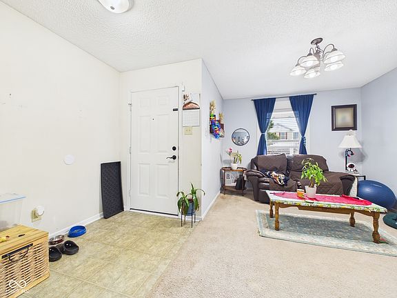 3rd image of 9542 W Constellation Dr