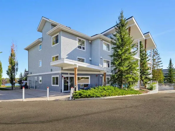 380 Marina Dr #313, Chestermere, AB T1X 0B8