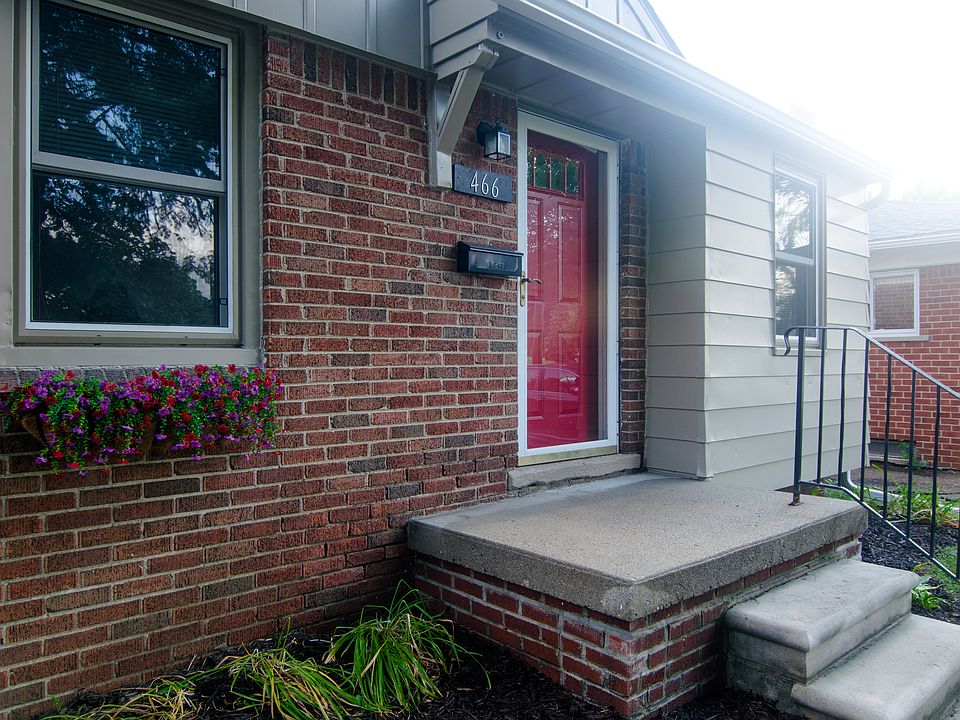FRONT EXTERIOR