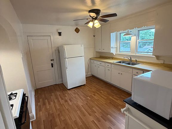 5th image of 7109 37th Ave