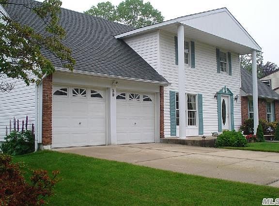 3rd image of 39 Lebrun St