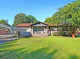 5317 Holden St, North Charleston, SC 29418