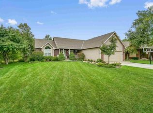 672 N Prairie Creek Ct, Kechi, KS 67067