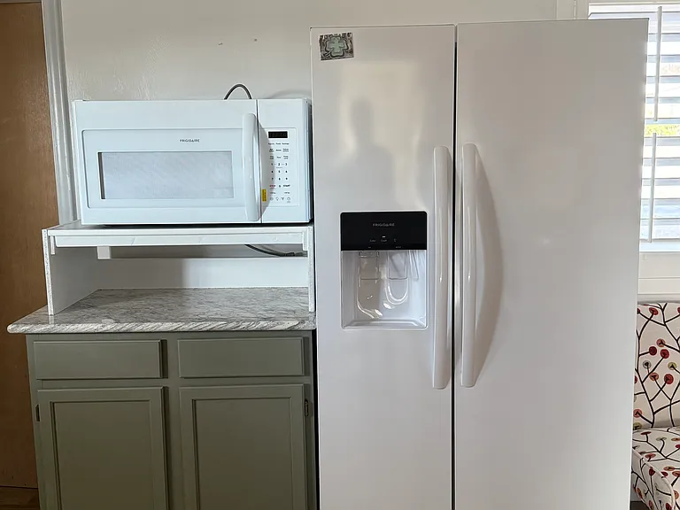 1832 S Tam O Shanter Ave — Photo 14