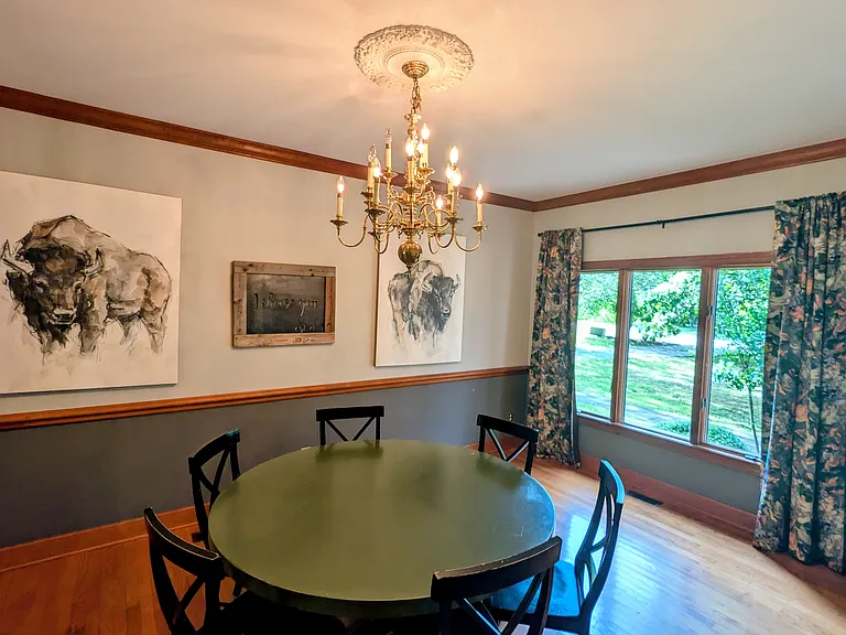 104 Southampton Dr — Photo 5
