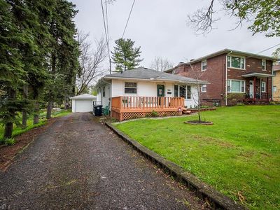 2595 Zesiger Ave, Akron, OH, 44312