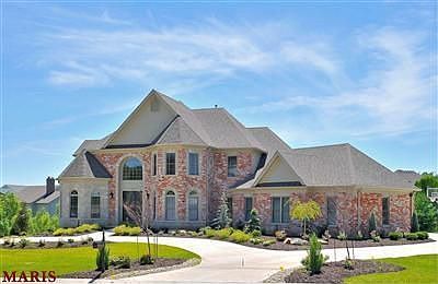 2nd image of 1255 Devonworth Dr