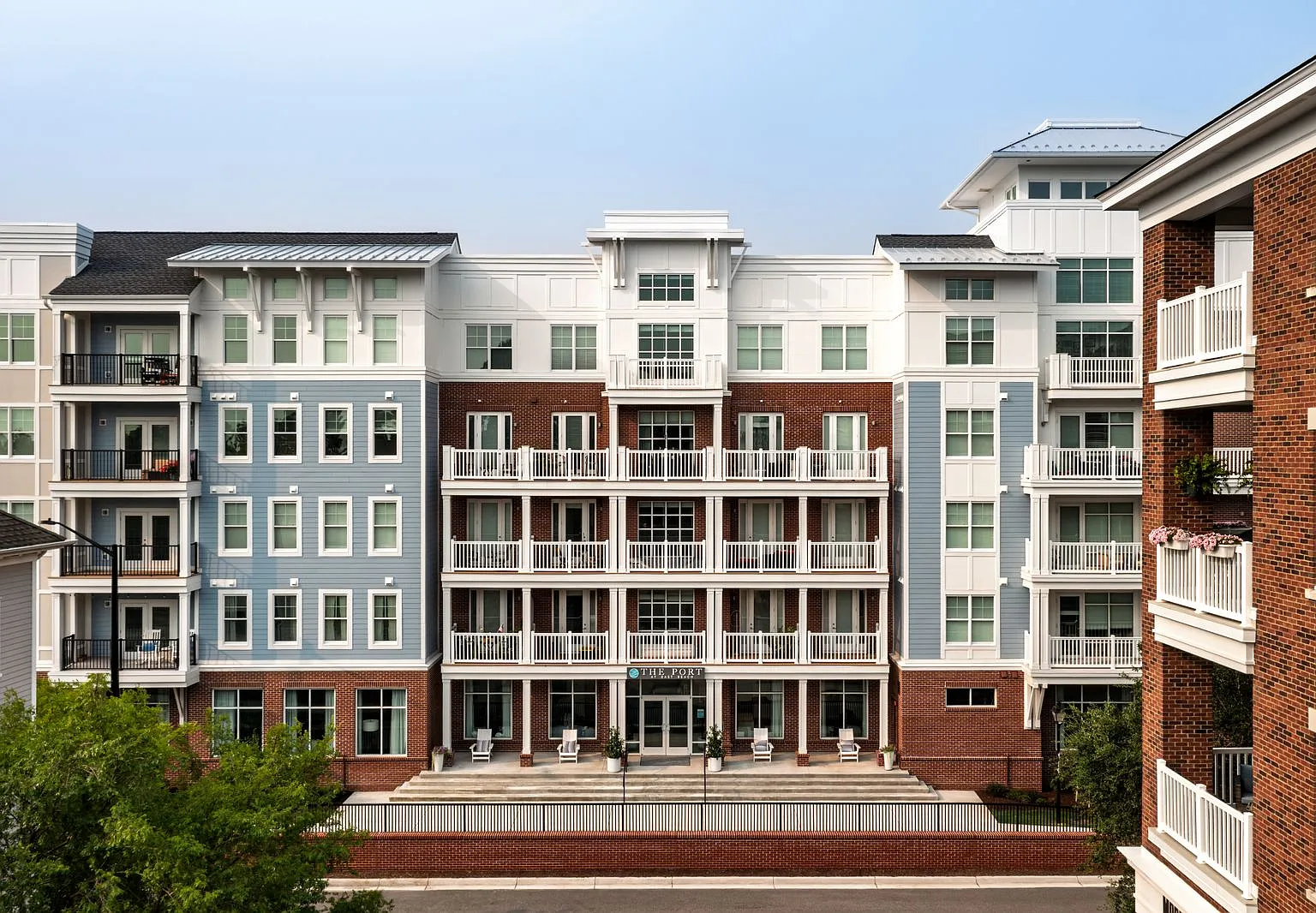 The Port at East Beach Apartments and Marina — Photo 3