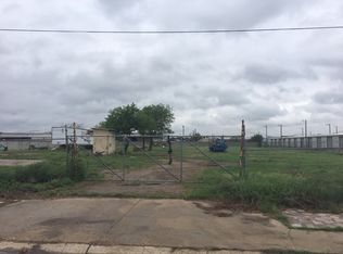 1317 Muller Rd, Laredo, TX 78041