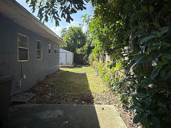 2nd image of 6060 106th Ave N