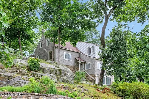 1 Hendrie Dr Photo 1