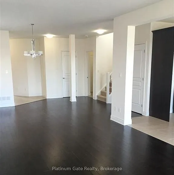 1177 Emma Chase — Photo 5