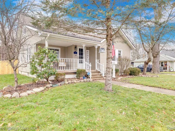257 Fairgrove St, Romeo, MI 48065