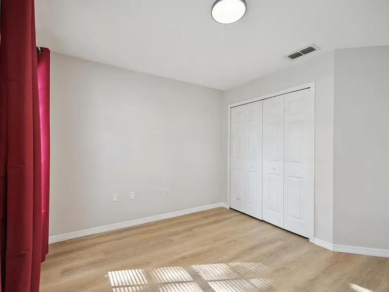 4107 11th Ave E — Photo 39