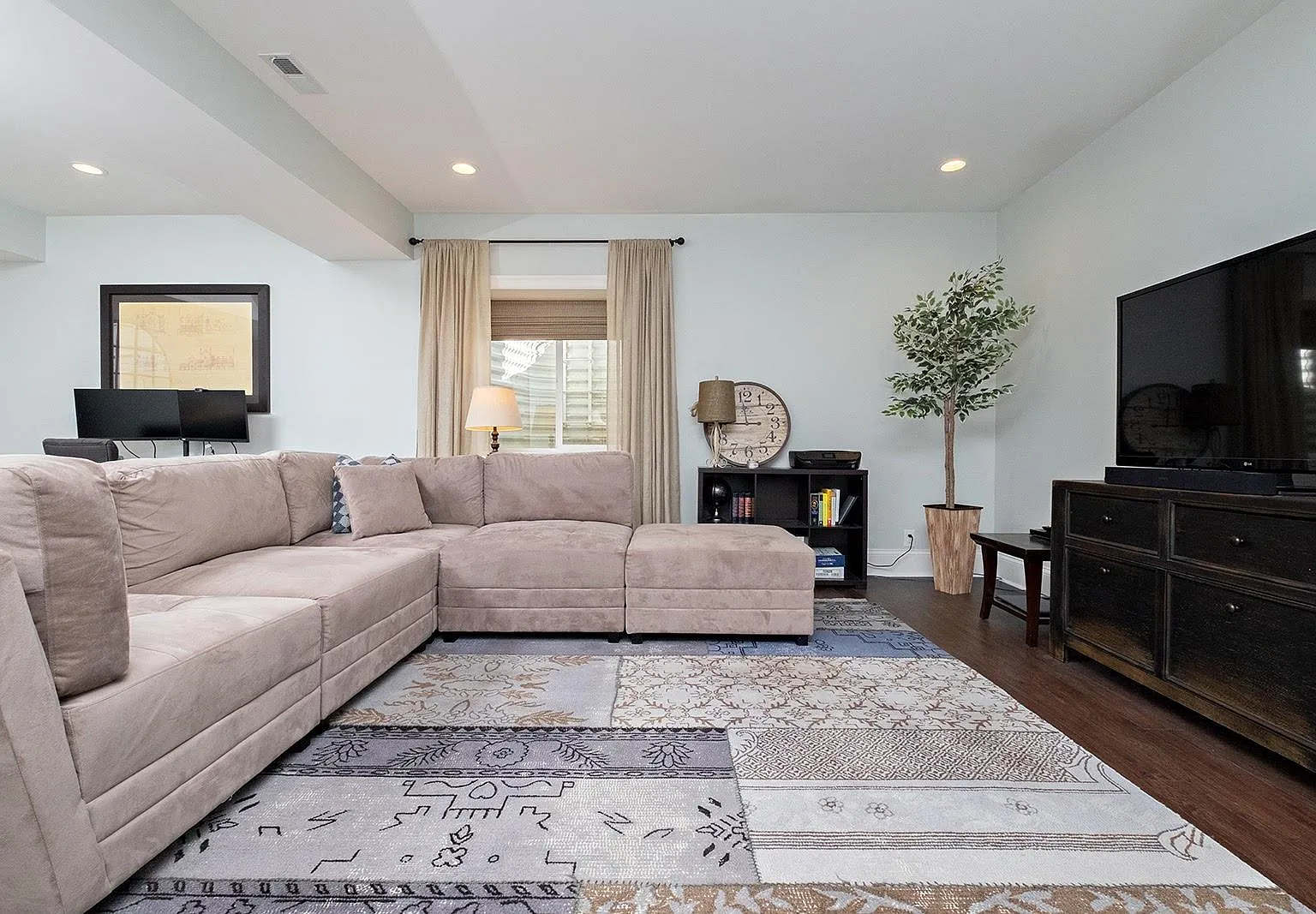 6426 Mistflower Cir — Photo 3