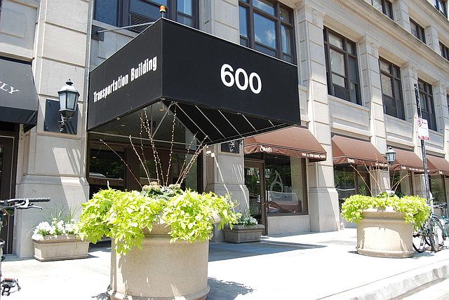 1st image of 600 S Dearborn St APT 1212
