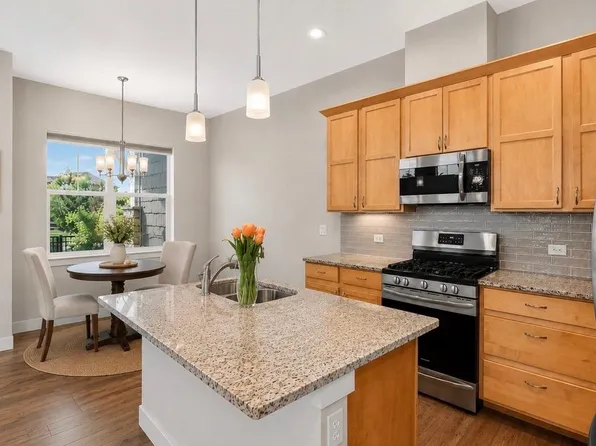 2440 Trio Falls Dr, Loveland, CO 80538