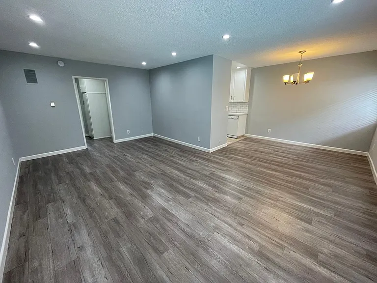 2020 Preuss Rd #209 — Photo 4