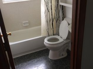 320 Winston Ct #B, Louisville, KY 40229