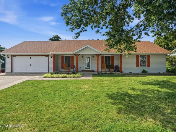 1056 Choctaw Ridge Dr, Holts Summit, MO 65043