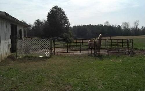 5th image of 2906 Greenville Hwy