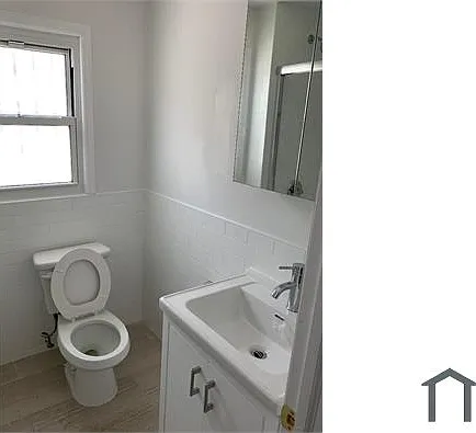 3 bed, 750 sqft, $3,454 — Photo 4