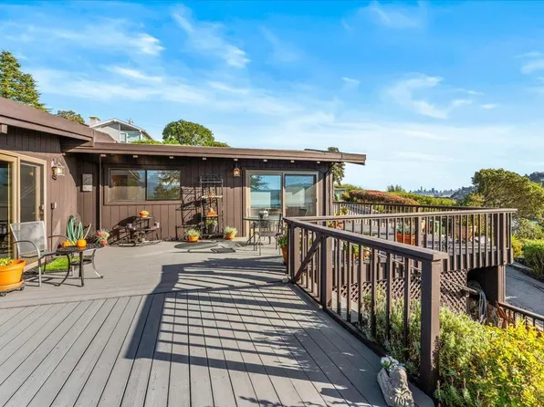 945 Owlswood Lane, Tiburon, CA 94920