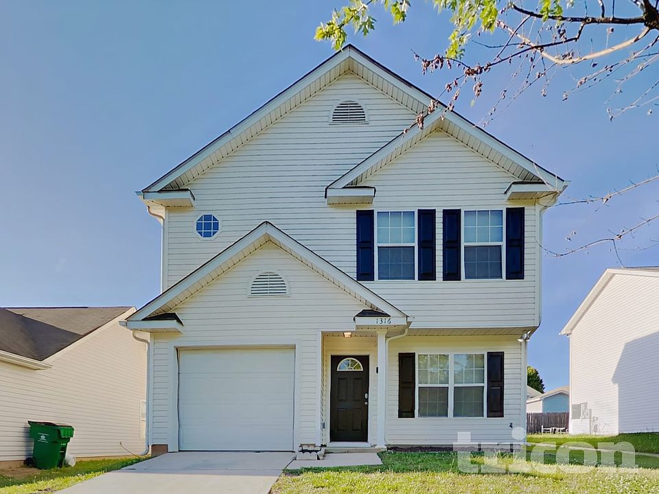 1st image of 1316 Crandon Dr